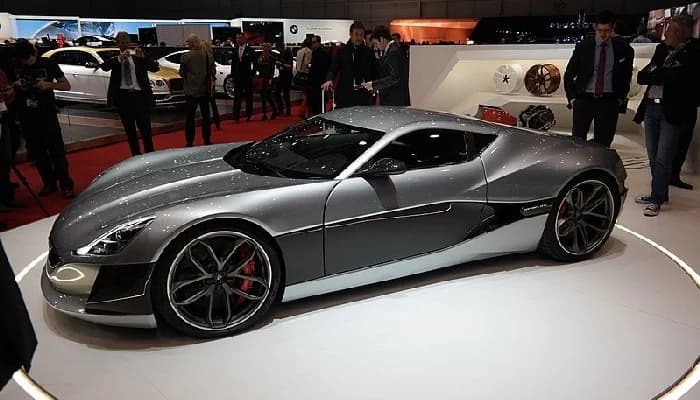 10+10 Most Expensive Cars of All Time (Updated in 2019)