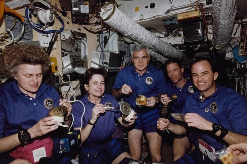 STS-76 Joint Space Shuttle Atlantis/Mir