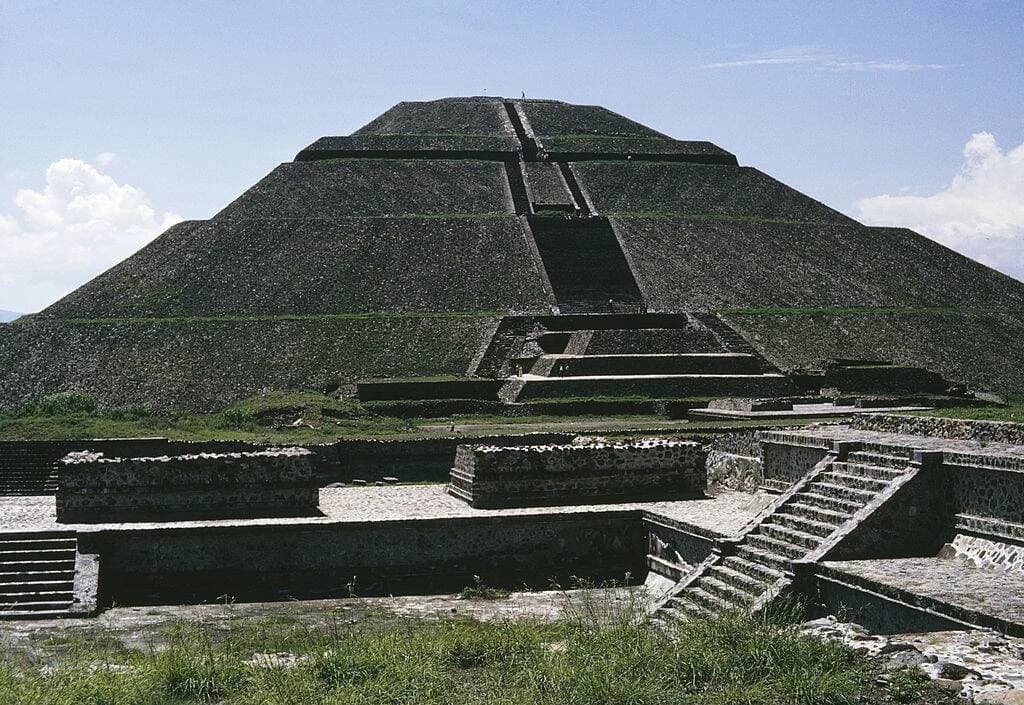 Pyramid of the Sun, Teotihuacan