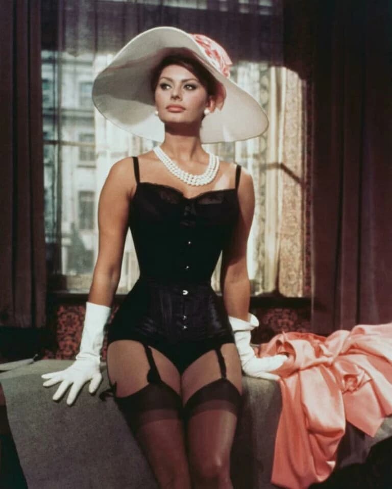 The Most Beautiful Women Of All Time